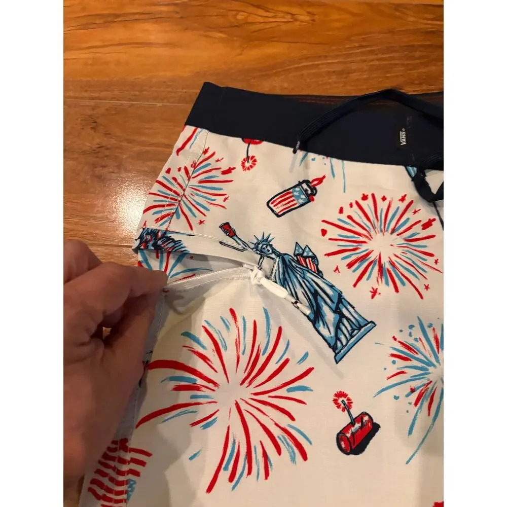 Vans men’s size 34 patriotic swim trunks red white and blue. 18” outseam NWT